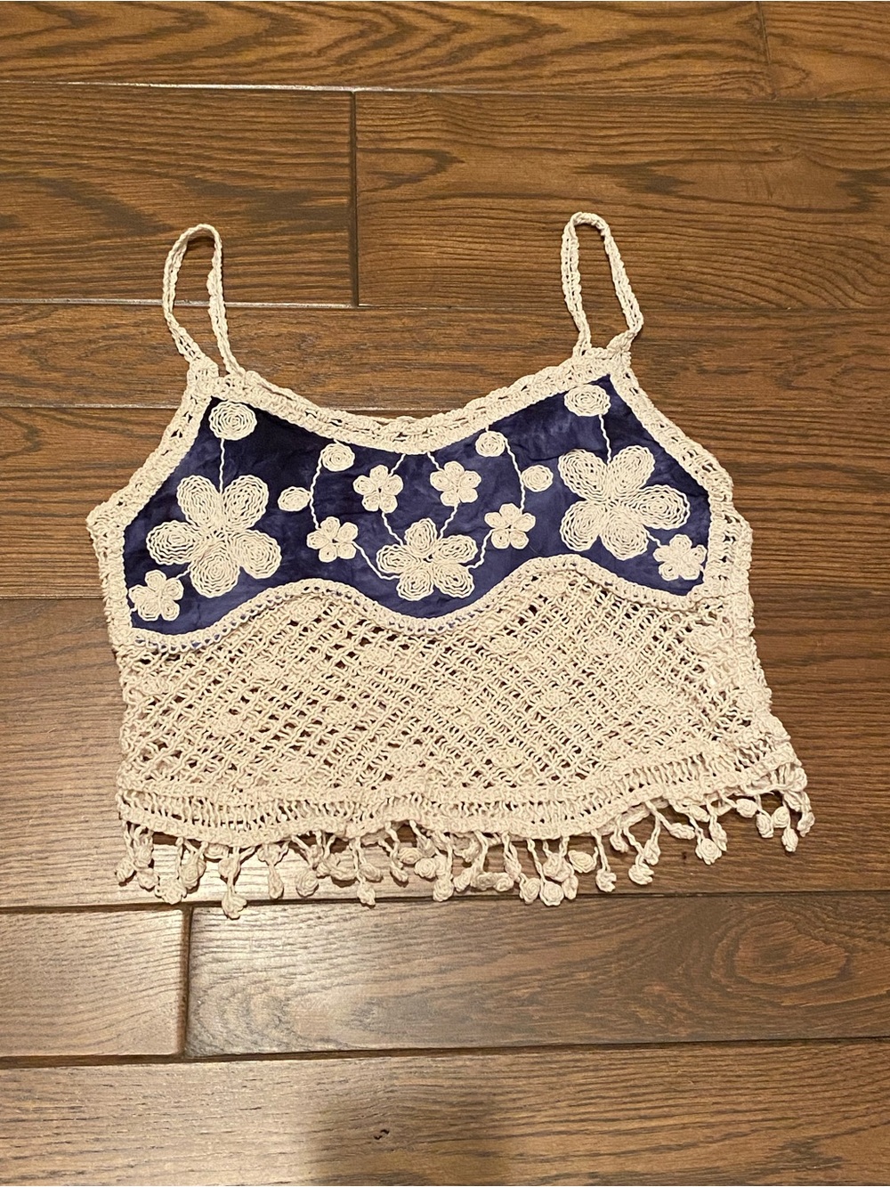 Crochet Floral Lace Trim Cami Top - Cream with Navy Accents
